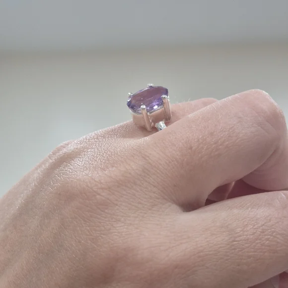 925 Natural Silver Ring with Amethyst Gemstone Handmade Ring - Picture 4 of 7